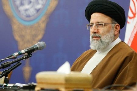 نهاد تقنین قوانینی تصویب کند که منافذ فساد را بر روی سوداگران و سوءاستفاده کنندگان ببندد