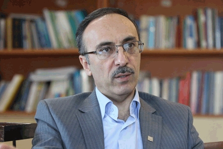 عوارض ناچیز واکسن قابل مقایسه با مرگ و میر کرونا نیست