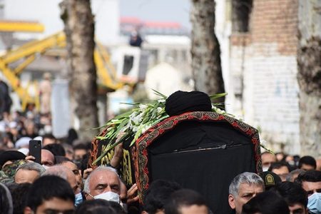 مراسم تشییع پیکر مرحوم آیت الله رودباری در رشت