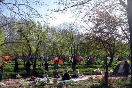 سیزدهمین روز فروردین ۱۴۰۱گیلانی‌ها گرم و آفتابی است