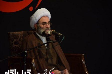 نظام سلطه و صهیونیسم جنایتکار می خواهند مردم ما از راه خدا بازگردانند