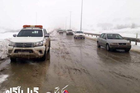 جاده‌های شمالی برفی و بارانی است/ اعلام ترافیک سنگین در مسیرهای منتهی به تهران