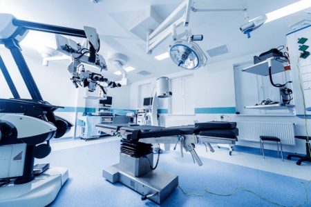 تأمین و توزیع تجهیزات پزشکی در مراکز درمانی و بیمارستان های گیلان