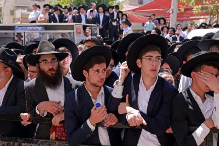 یادگیرندگان تورات در اسرائیل از خدمت سربازی معاف می‌شوند