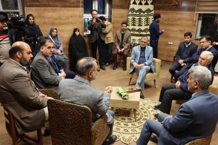 عدم بهره مندی رشت از میزبانی ۲۵ میلیون گردشگر در سال/ ارز آوری و کمک به اقتصاد با تقویت زیرساخت های گردشگری در گیلان