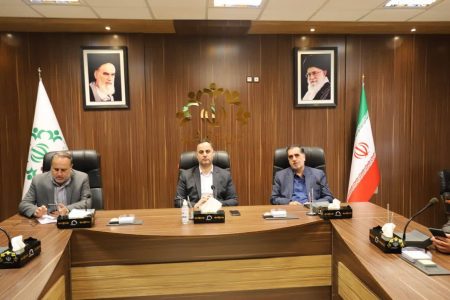 ۱۴۰۲ به سال کار و سازندگی تبدیل شود | احداث سرویس بهداشتی در مناطق پنج‌گانه