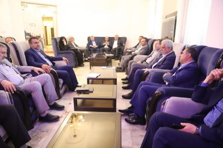 برای تسریع در روند تکمیل خط ریلی رشت-کاسپین پیمانکار جدید جایگزین شد