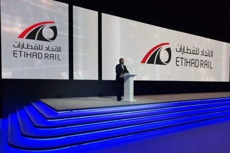 رشت – آستارا تا ۳ سال دیگر تکمیل می‌شود / ایران کریدور حمل و نقل منطقه می‌شود