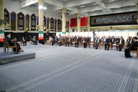 تقدیر و تمجید از عملکرد دولت توام با تذکرات مهم