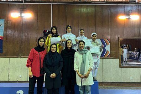 مدال برنز دختر گیلانی در رقابت‌های شمشیربازی کشور
