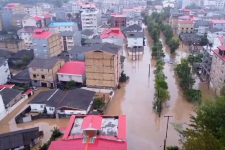 دلایل و عوامل وقوع سیل در غرب گیلان آسیب شناسی شود