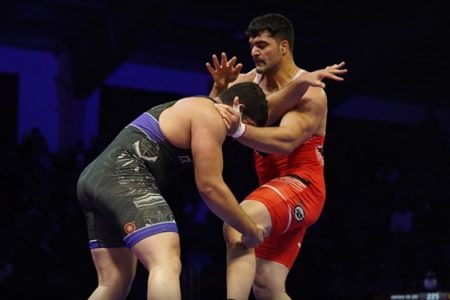 قهرمانی امیررضا معصومی و هادی وفایی‌پور در انتخابی تیم ملی کشتی آزاد