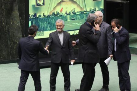 لزوم توجه به بخش‌های صنعت، کشاورزی و دامداری حوزه انتخابیه رشت و خمام امری بسیار مهم و حائز اهمیت/تورم و نوسانات قیمت نباید آرامش و معیشت مردم را مختل کند