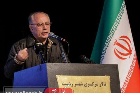 دبیری: سیستم بانکی به جای بانکداری بنگاهداری می‌کند