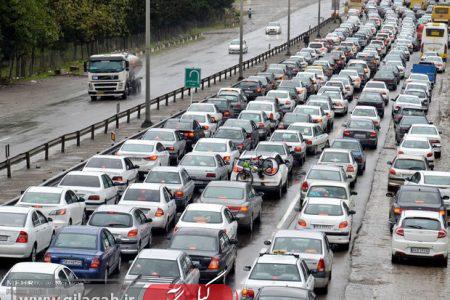 رشد ۲۶ درصدی ورود خودروها به گیلان؛ محور ورودی رودبار روان است