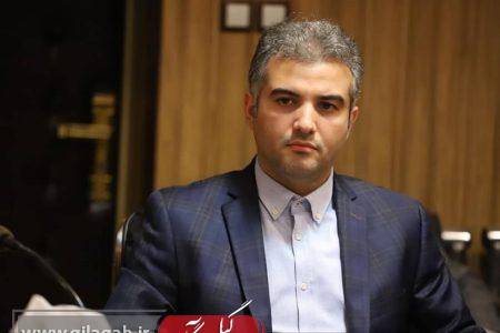 فروش غیرقانونی فضای پیاده‌راه و بازار توسط دلالان برای دستفروشی