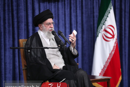 وظیفه همه حفظ این اتحاد ملی است/ ملت با جهت‌گیری‌های گوناگون سیاسی و وزن متفاوت مذهبی پای ایران ایستاد/ در میدان دیپلماسی و نظامی دست پُر وارد خواهیم شد