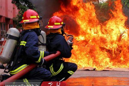 فرماندار رشت: لزوم اولویت حمایت همه‌جانبه آتش‌نشانان توسط مسئولان