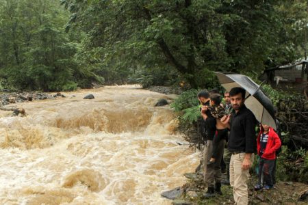هشدار؛ از توقف در حاشیه رودخانه های گیلان خودداری کنید