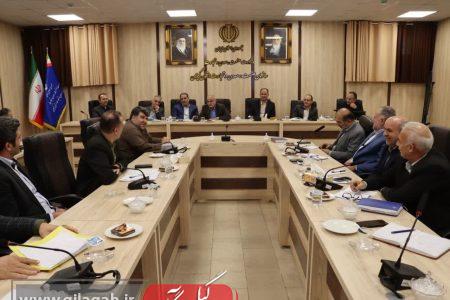 گرانفروشان و محتکران در شرایط جنگ اقتصادی همدست دشمنان مردم‌اند