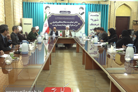 نهضت میرزا کوچک باید با آثار فاخر فرهنگی به نسل جدید معرفی شود