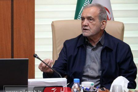 پزشکیان:هیچ قدرتی قادر به تسلیم ملت ایران نیست/انتقاد از رفتارهای دوگانه در نظام بین‌الملل