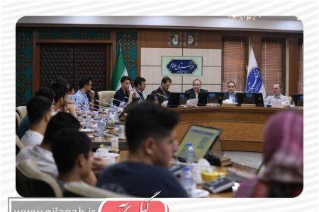 ضرورت هدایت نخبگان به سمت حوزه‌های تحول‌آفرین